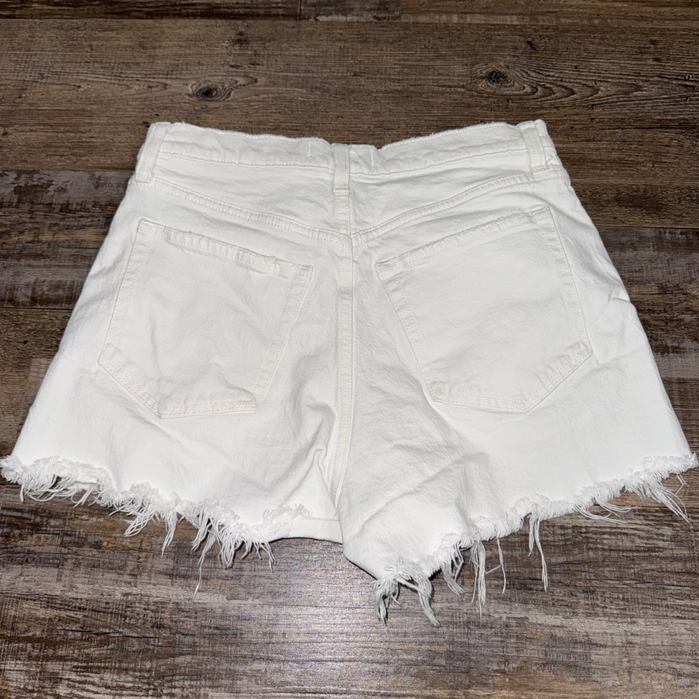 Abercrombie & Fitch High Rise White Distressed Cutoff Denim Shorts Women size 4 - Picture 4 of 7